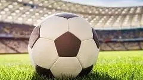 明星偶遇：郑秀妍显年轻，杨千嬅愁容显壮，张柏芝牙色突变引关注