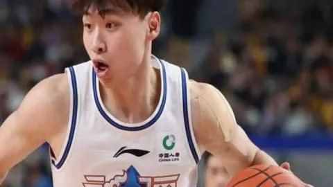 华立股份股权变动：大股东计划转让51股份至海南钧合